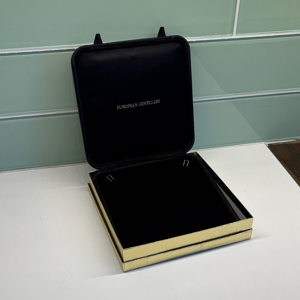 European Jewellery Black & Gold Jewelry Box